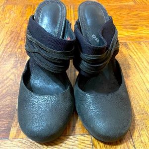 Diesel Black Distressed Heels